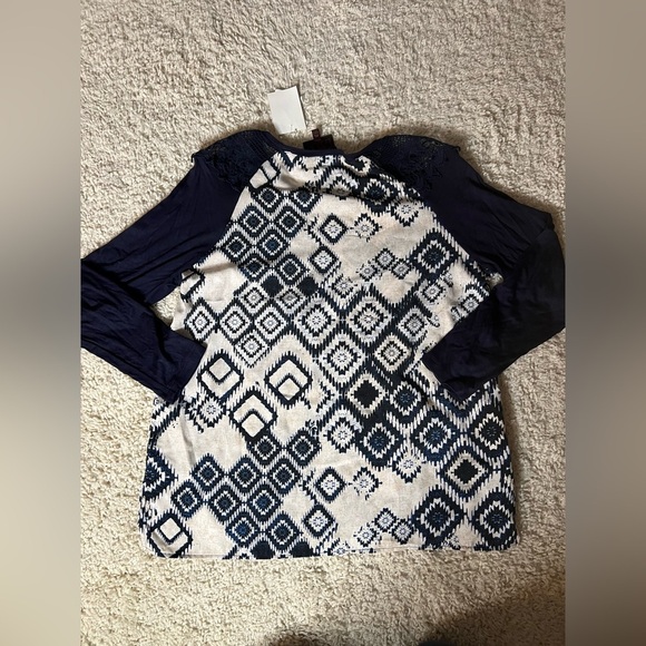 Women’s Petite Large French Blue Long Sleeve Blouse NWT - Picture 5 of 8